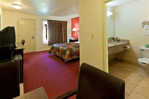 Budget Lodge Buena ภายนอก รูปภาพ