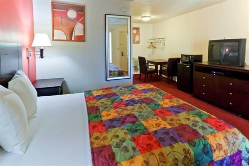 Budget Lodge Buena ภายนอก รูปภาพ